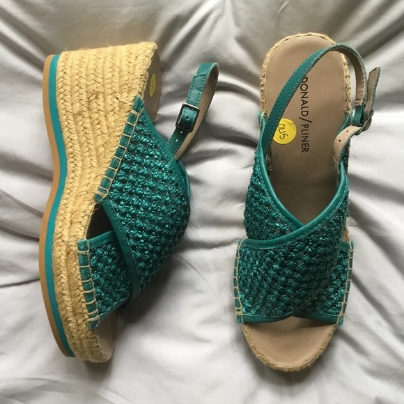 COPY - New Donald Pliner Lotti wedge raffia sandals 8.5 - Picture 5 of 10